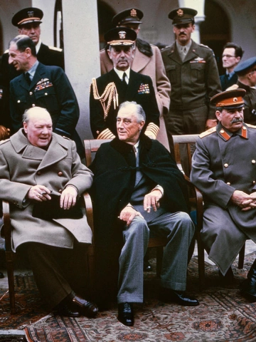 Staline, Roosevelt, Churchill - la route vers Yalta